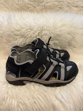 Ozark Trail Black and Gray Men's Active Sandals